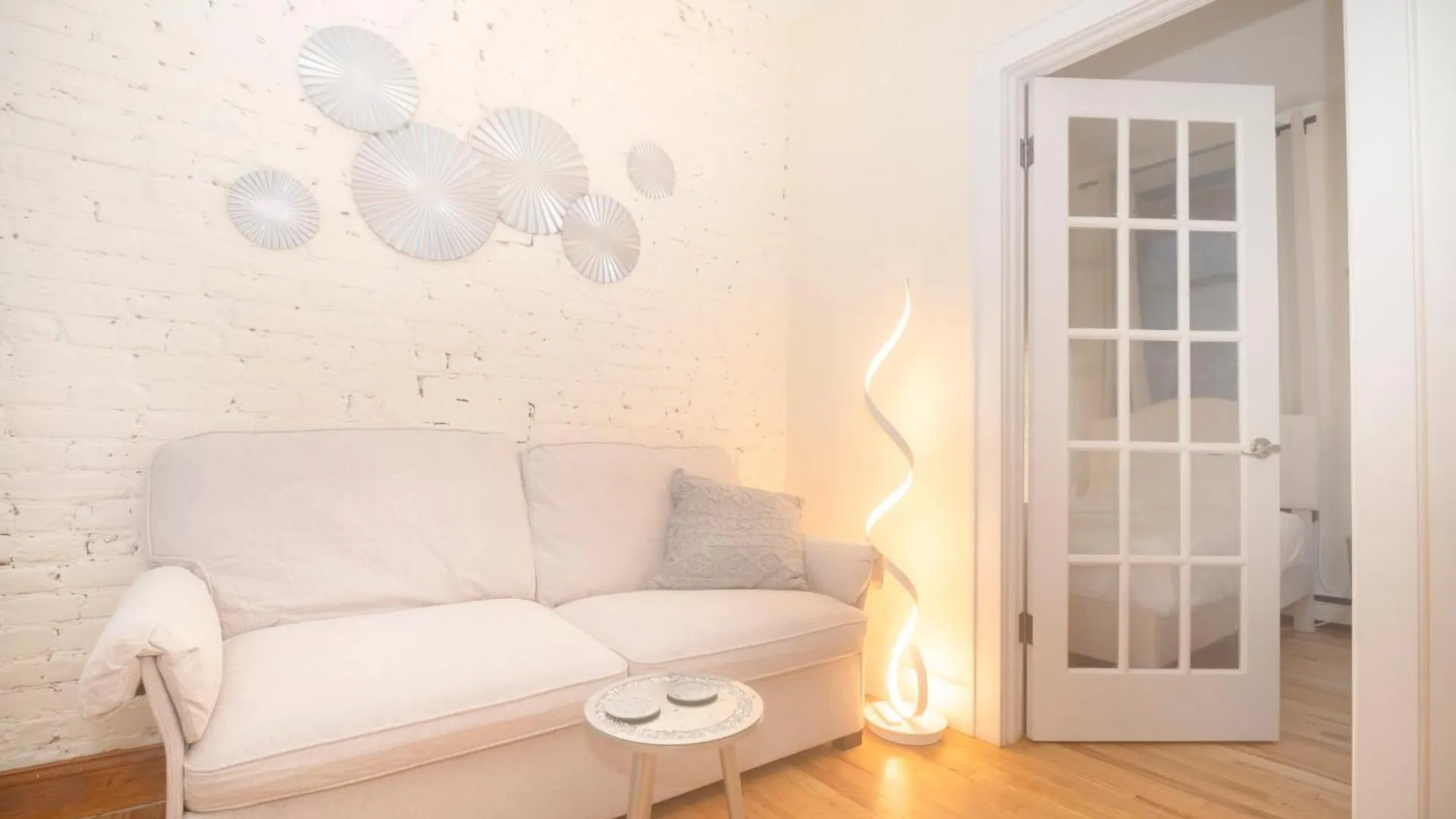 East2 Village Center Apartment W Full Amenities Great New York Location